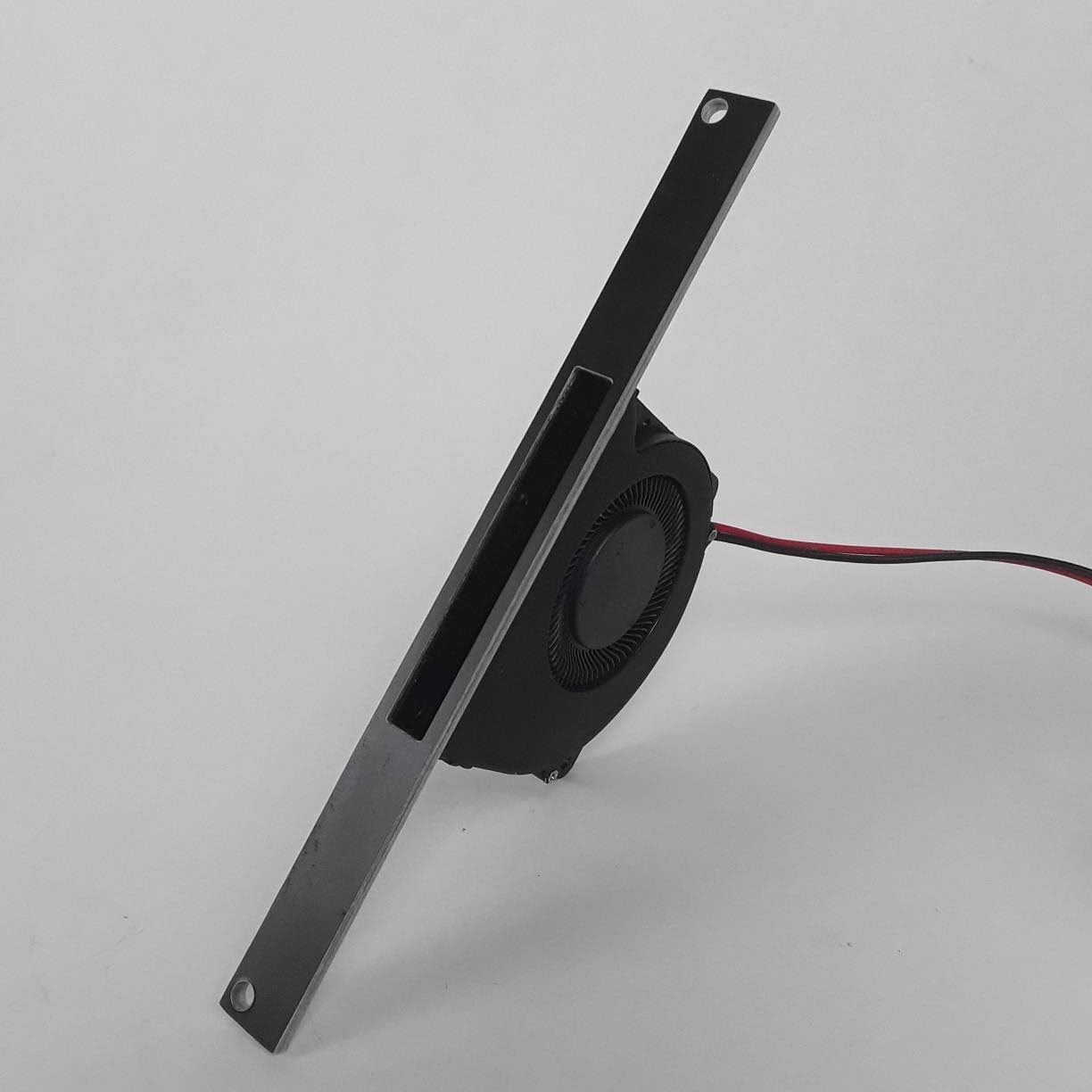 470d94f949d1fa819636794cbeea2eff1583485f-1